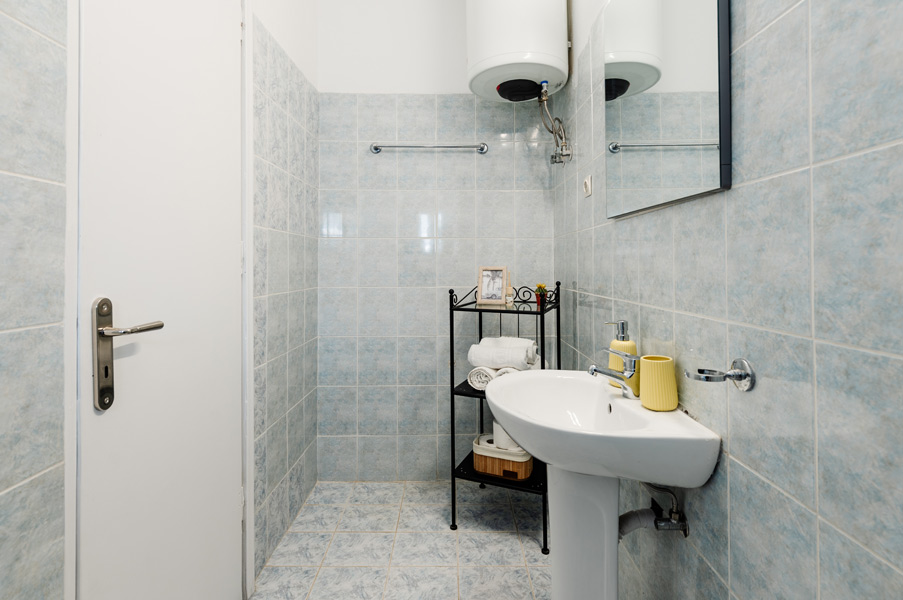 House Alexandros A - The bathroom