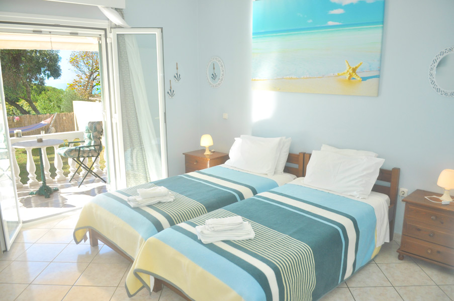 Beach House “Ritsa” - Bedroom